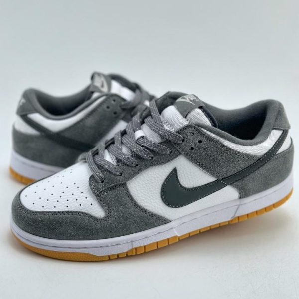 NIKE SB Dunk Low 灰膠系列