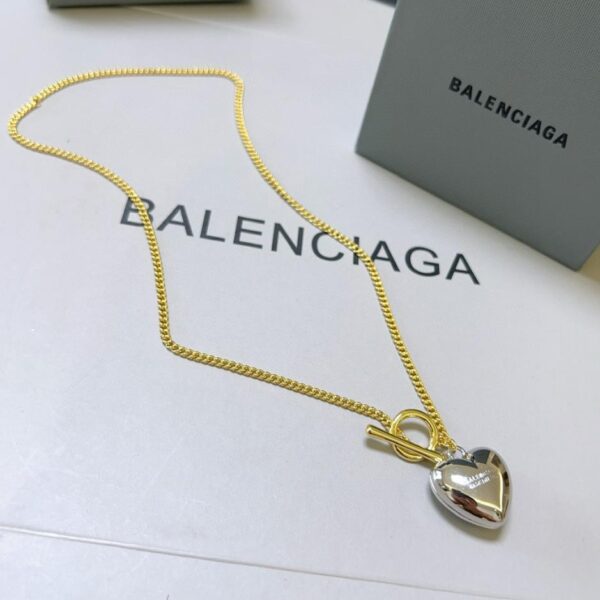 Balenciaga 新項目鏈 (250E)
