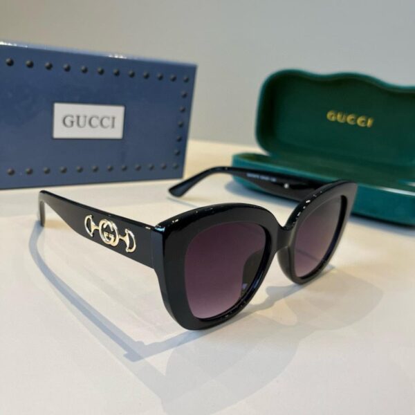 Gucci 網紅爆款太陽眼鏡️，遮陽修飾臉型神器(FOGMG8)